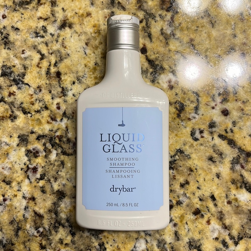 Liquid Glass smoothing shampoo